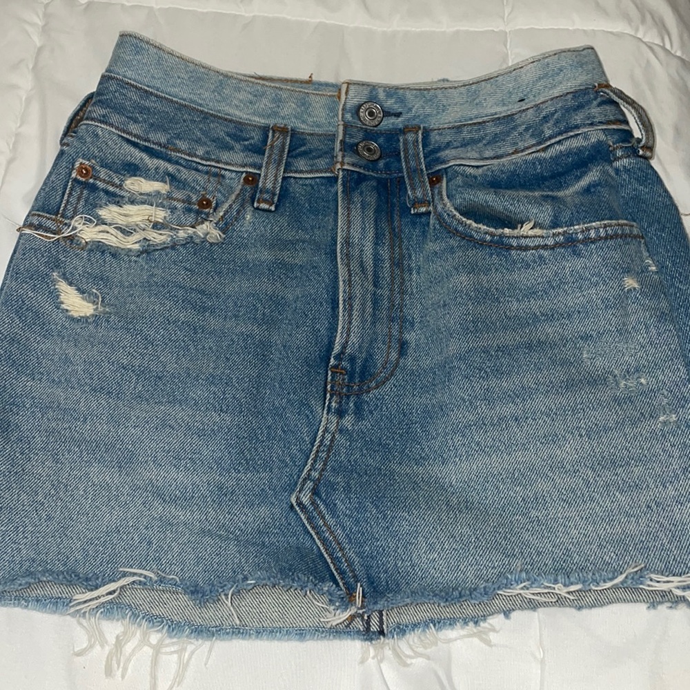 Abercrombie and Fitch denim skirt with two color detail